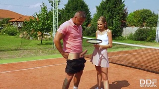 Tot in tennis unvaried Tiffany Tatum blows fat cock and gets fucked outdoor